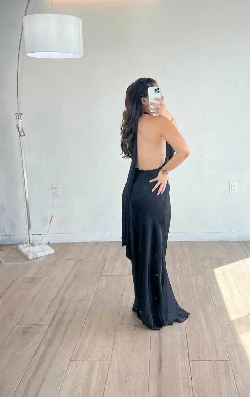 VESTIDO LARGO NEGRO