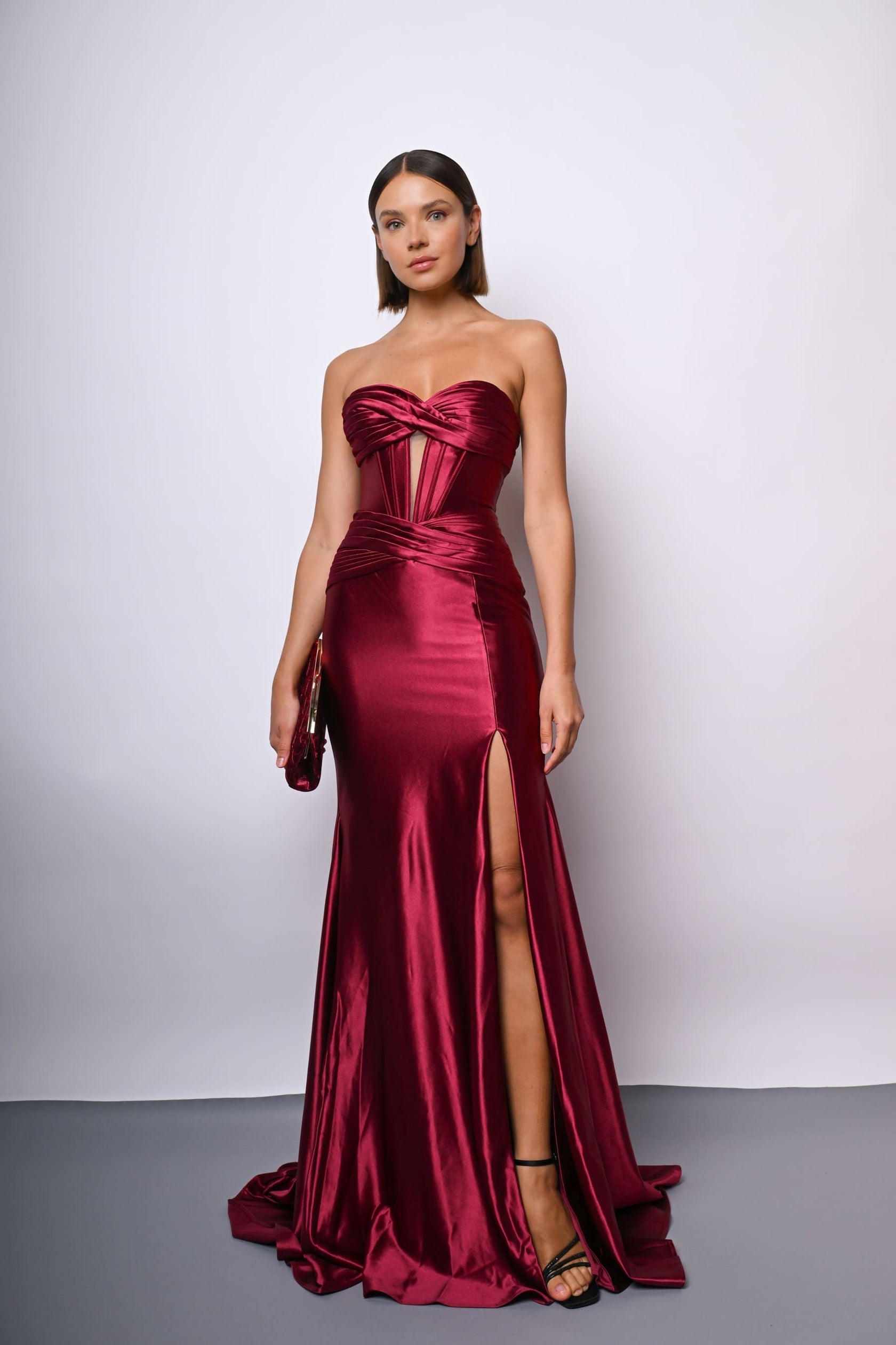 VESTIDO LARGO TINTO DE SATIN