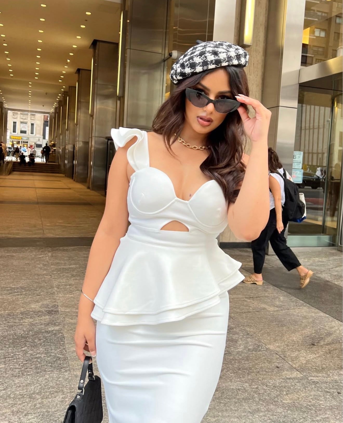 VESTIDO BLANCO ONE SHOULDER