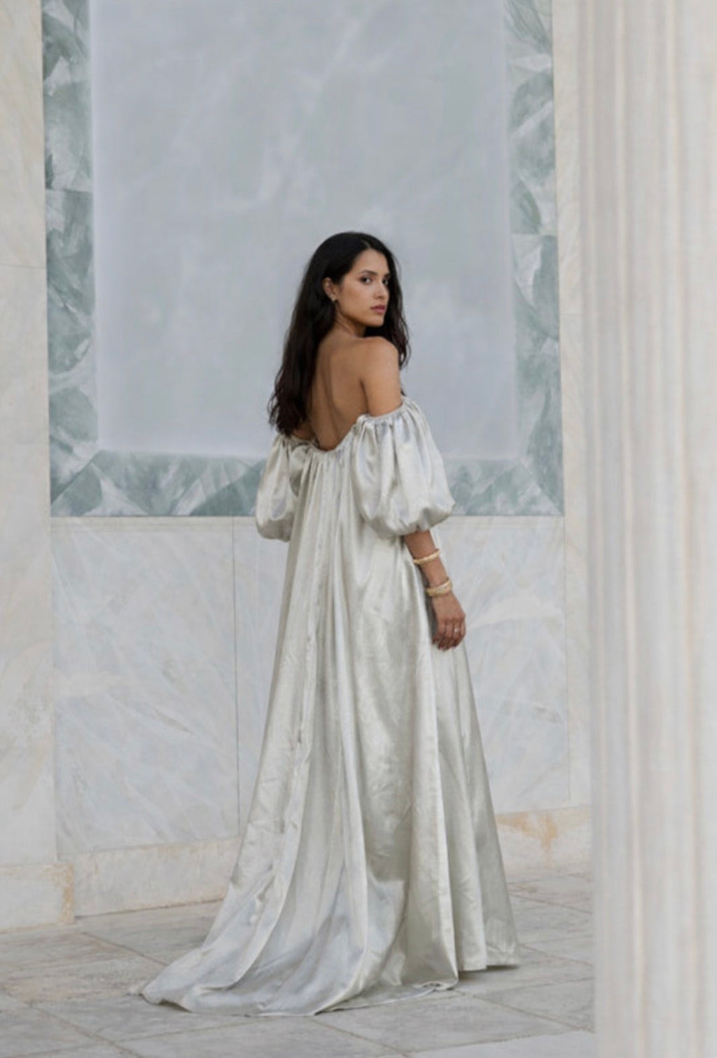 VESTIDO LARGO PLATA CAROLINE CONSTANS