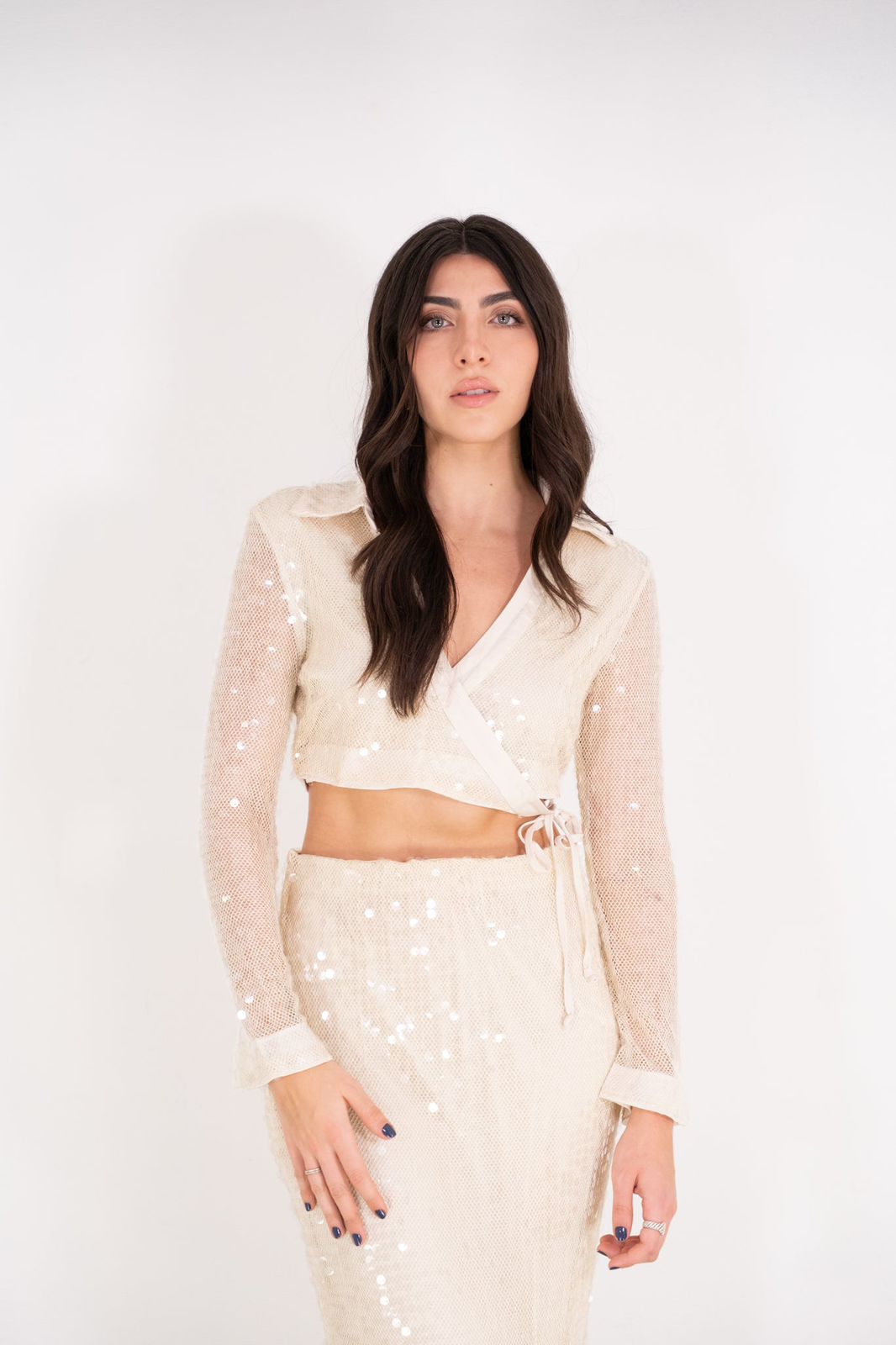 CONJUNTO DE LENTEJUELAS COLOR HUESO