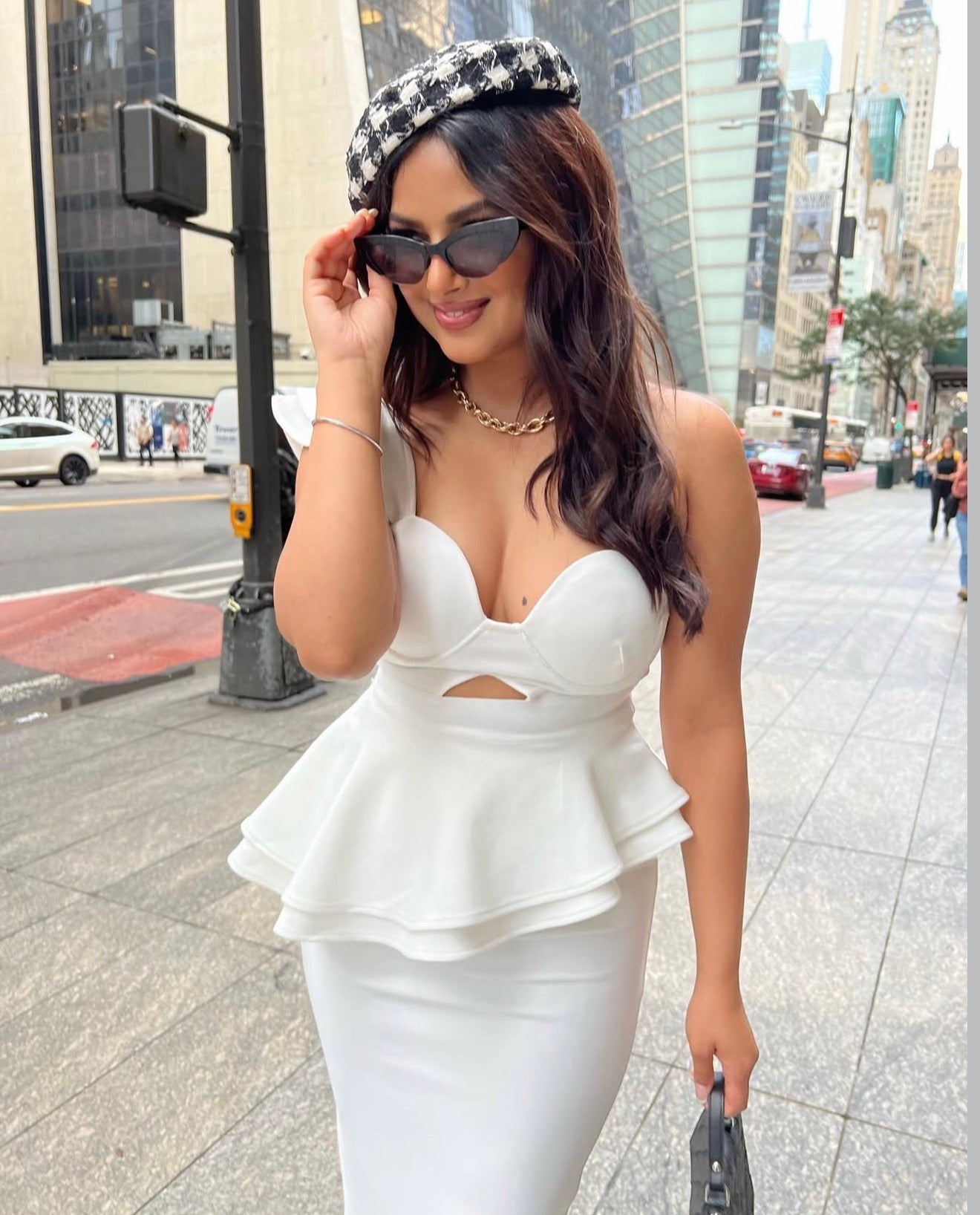 VESTIDO BLANCO ONE SHOULDER