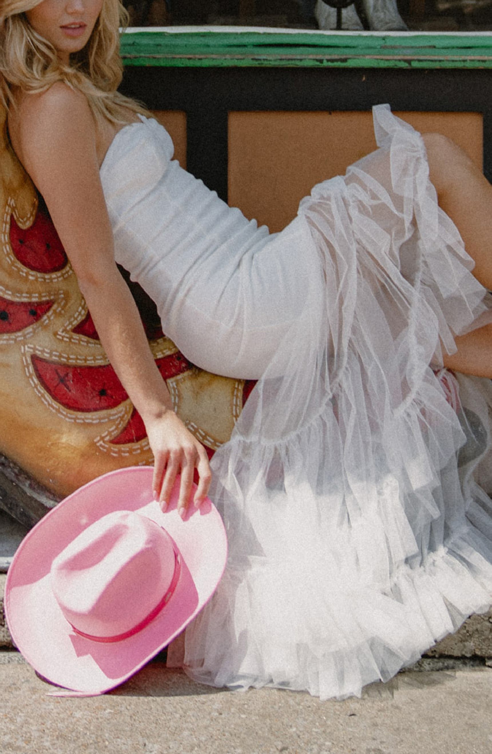 VESTISO BLANCO STRAPLESS