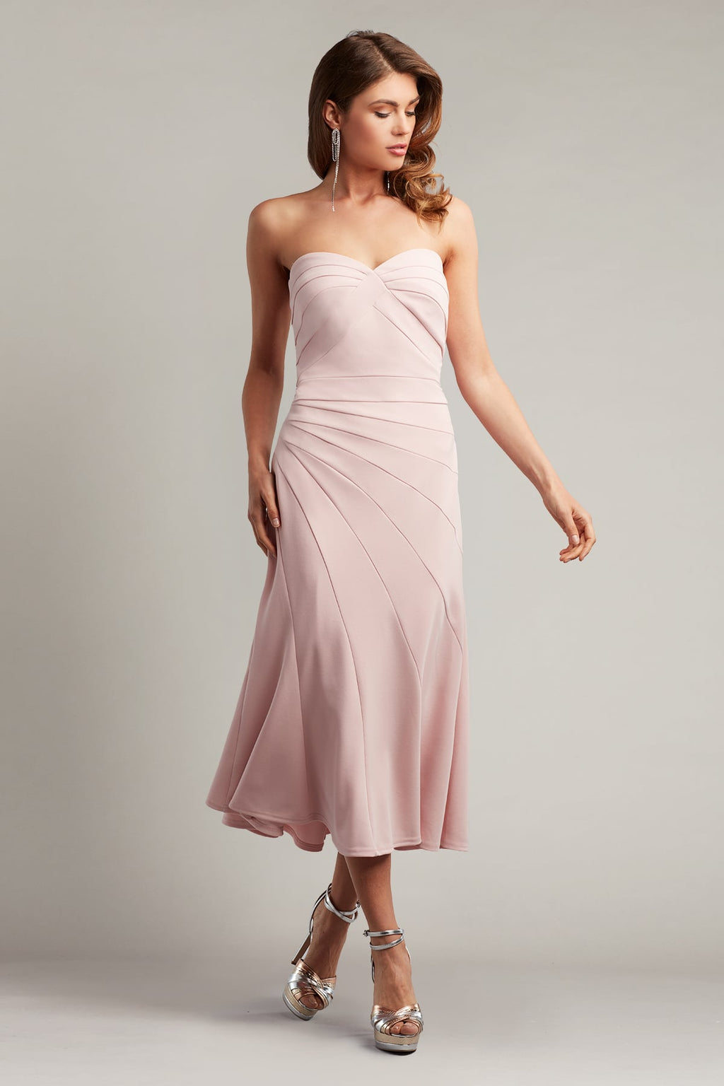 VESTIDO ROSA BÁSICO