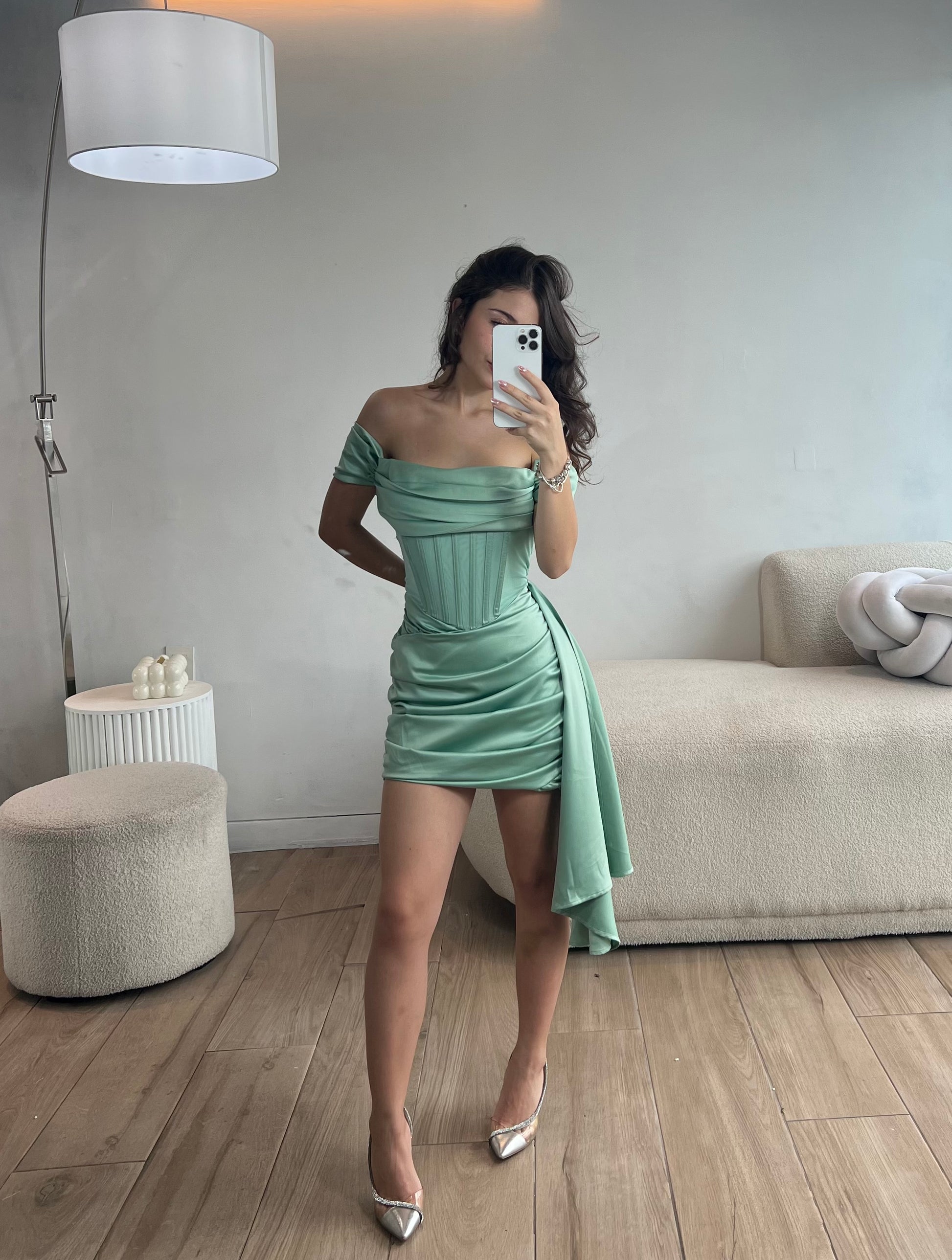 VESTIDO CORTO VERDE MATCHA