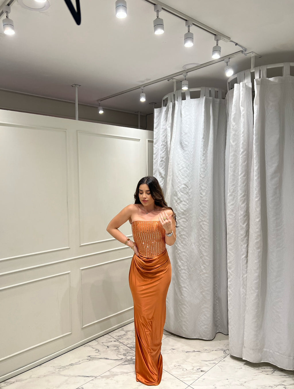 VESTIDO STRAPPLE CHEDRON