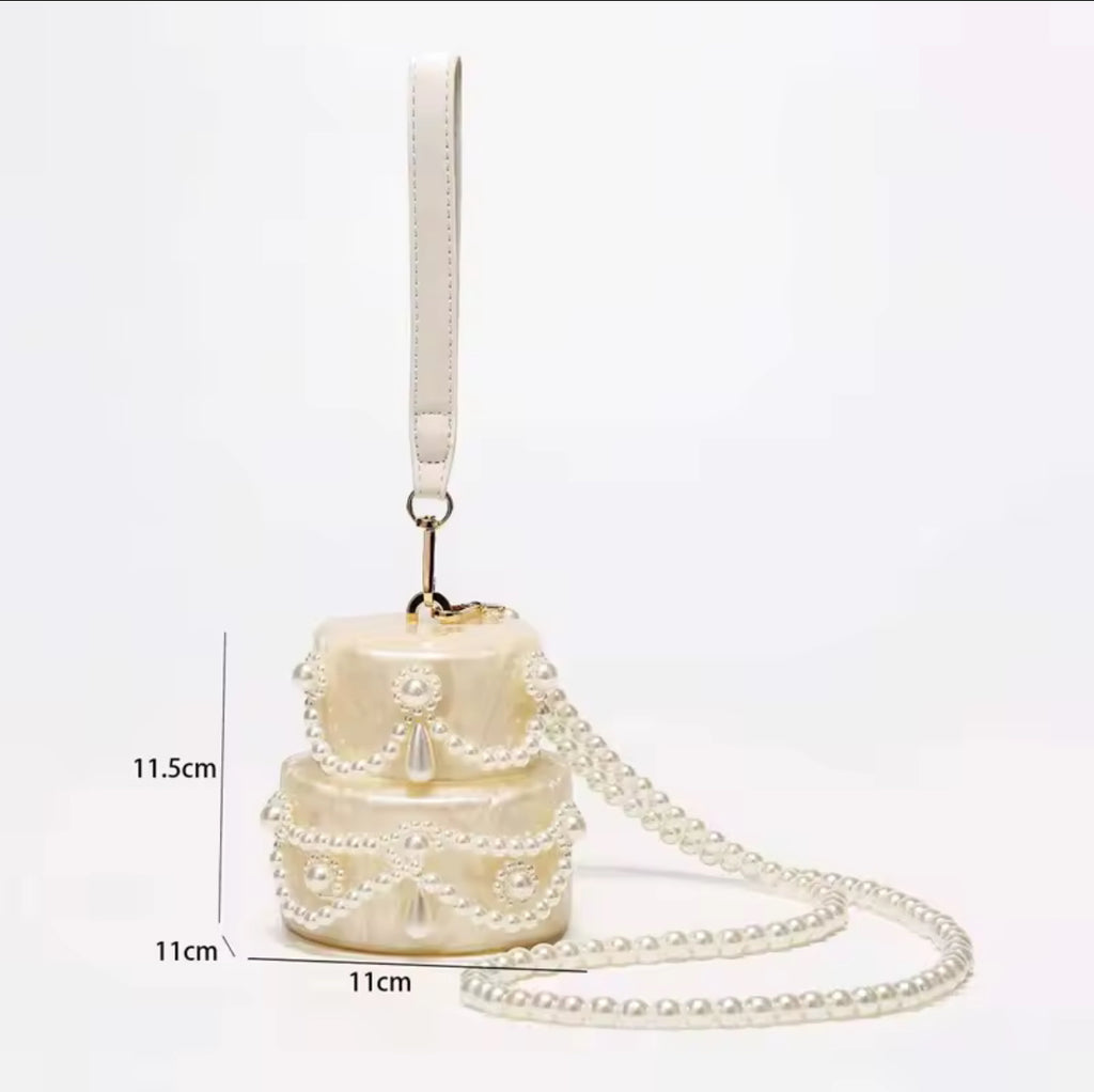 BOLSA EN FORMA DE PASTEL