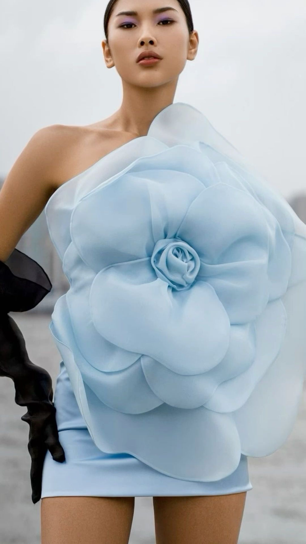 VESTIDO DE FLOR AZUL