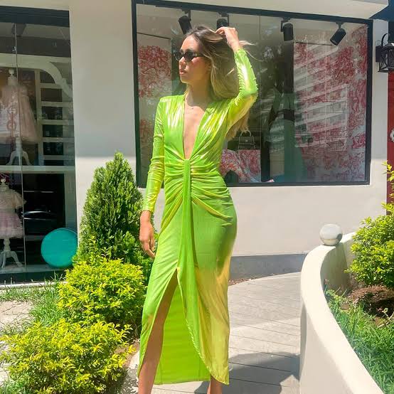 VESTIDO VERDE METÁLICO