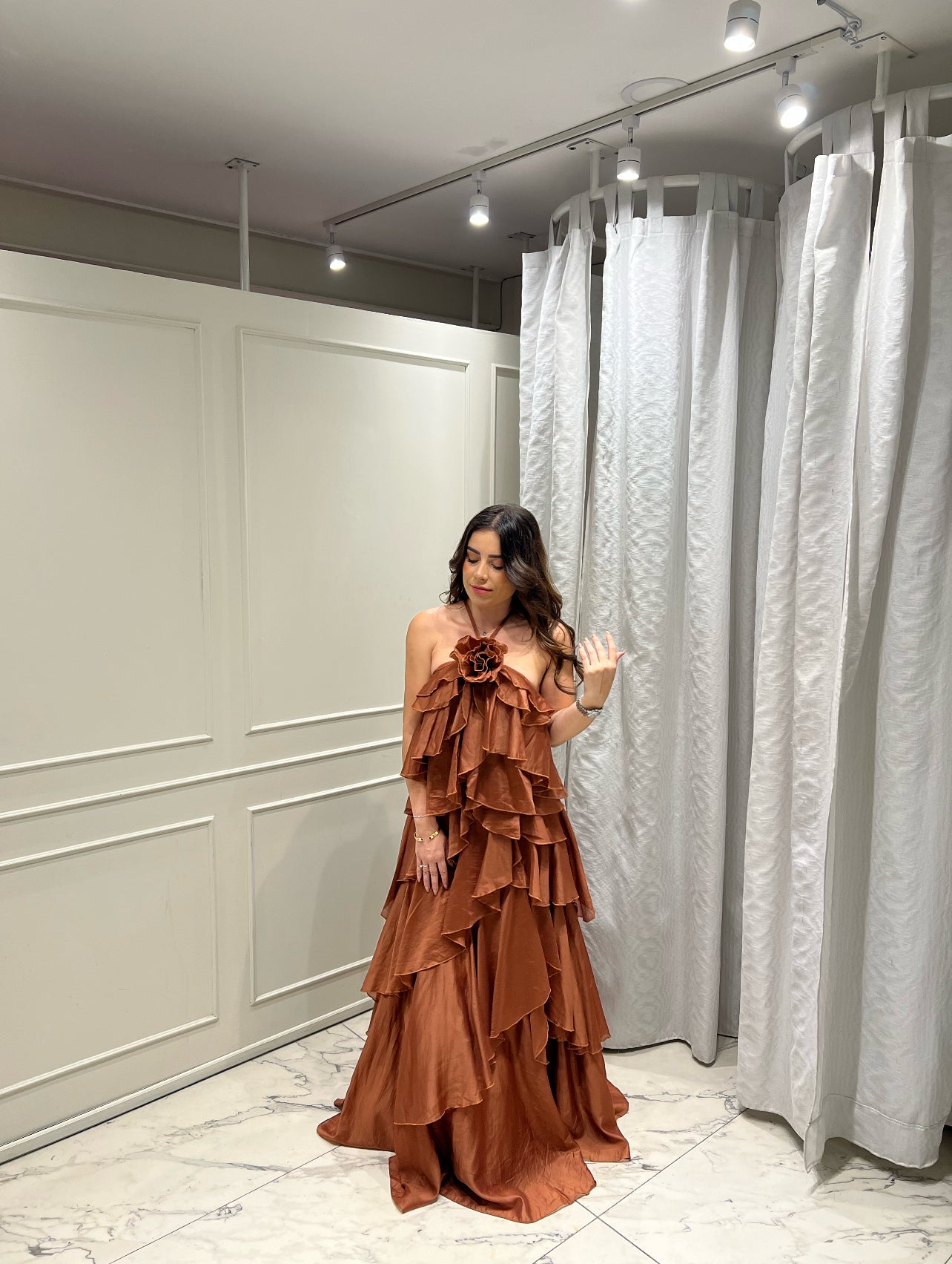 VESTIDO HALTER CHEDRON