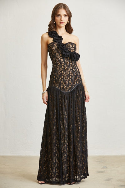 VESTIDO NEGRO LARGO DE ENCAJE