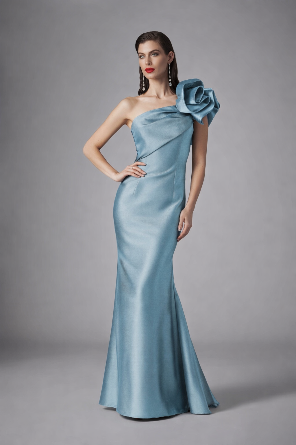 VESTIDO LARGO AZUL ONE SHOULDER