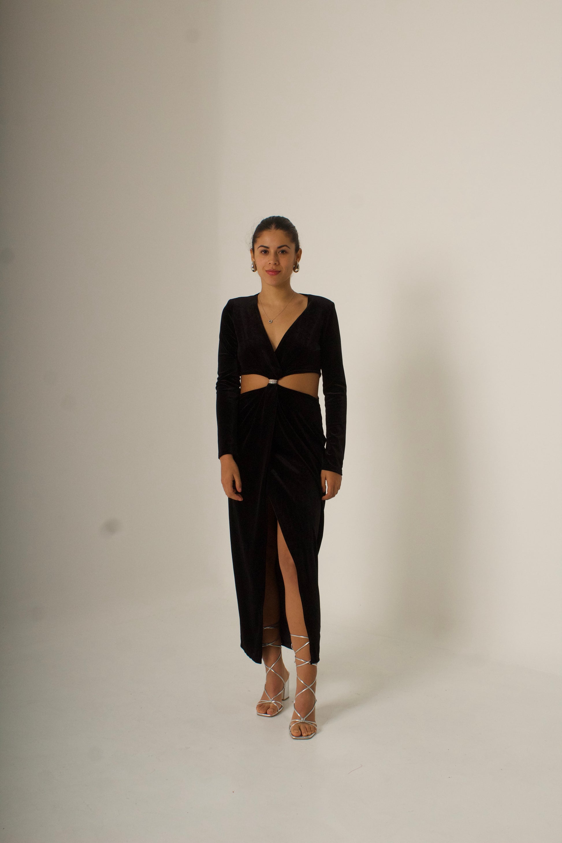 VESTIDO NEGRO COTOUT