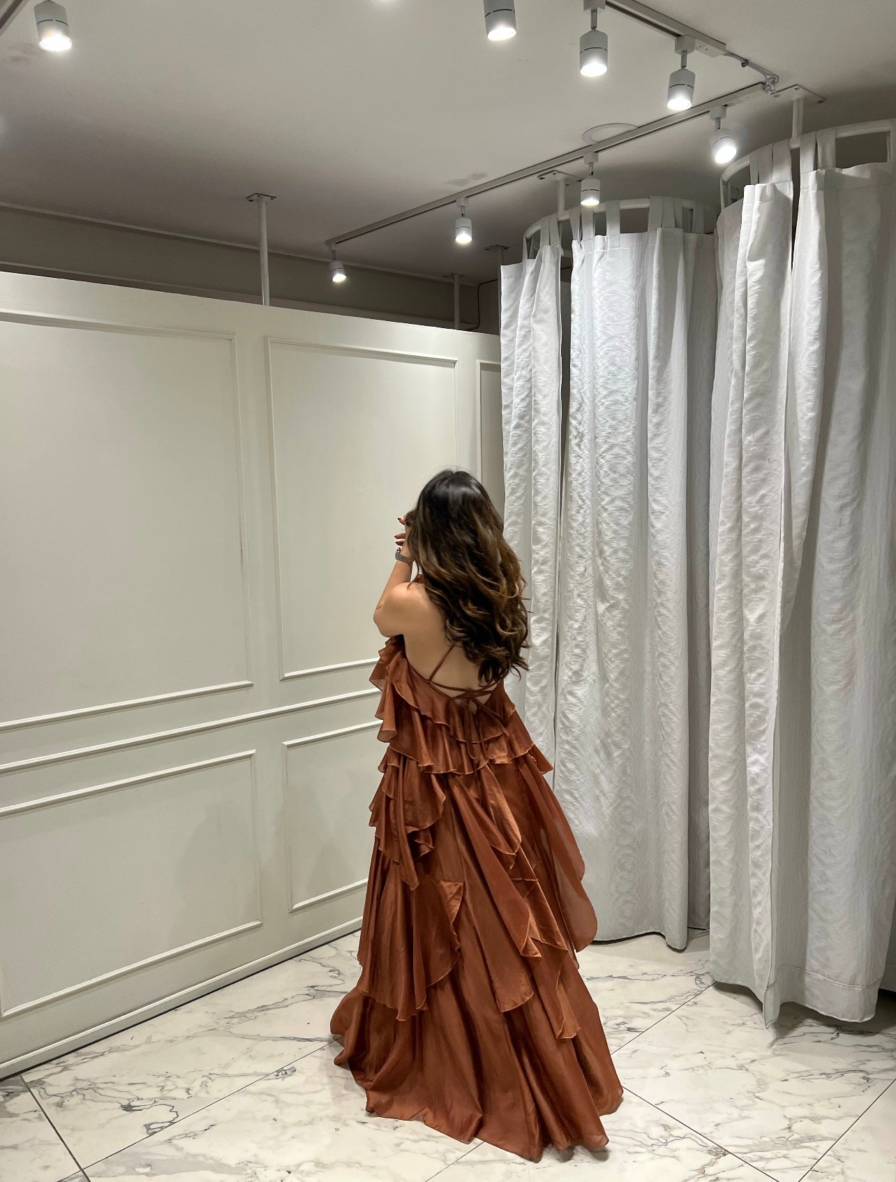 VESTIDO HALTER CHEDRON