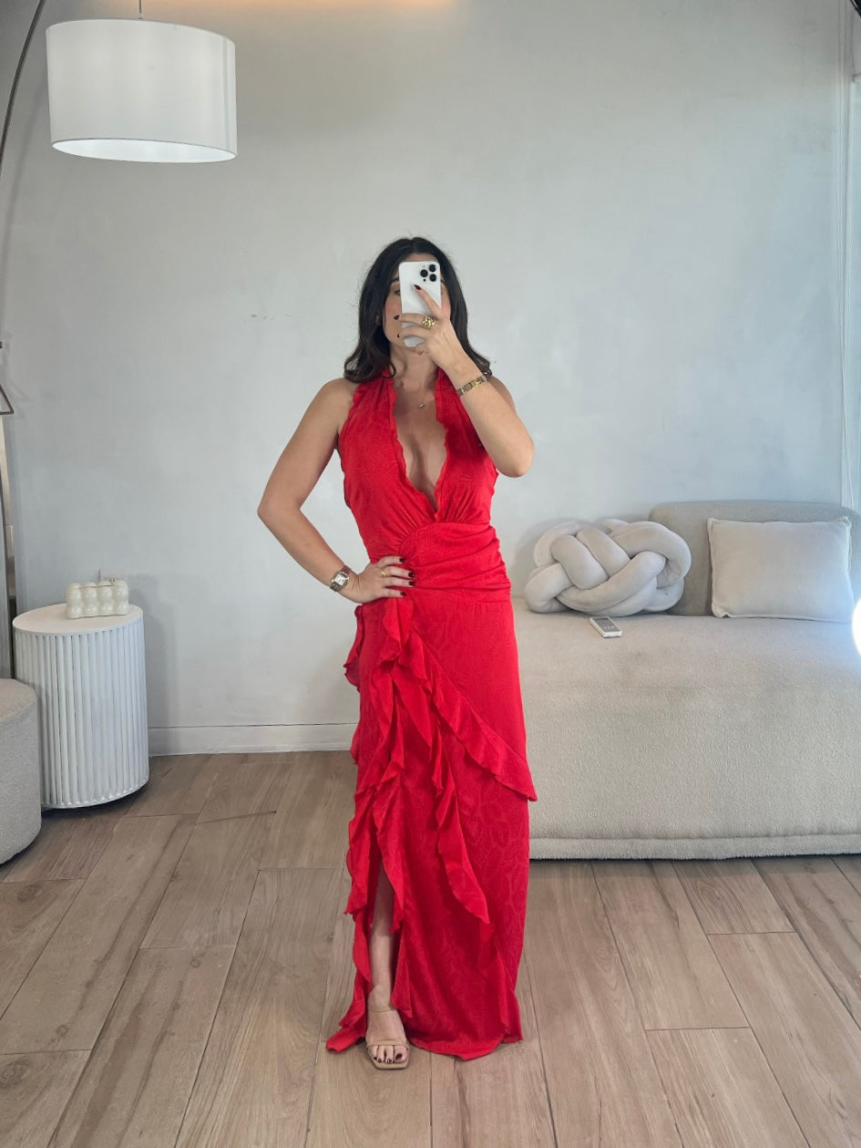 VESTIDO ROJO HALTER CON APERTURA EN PIERNA