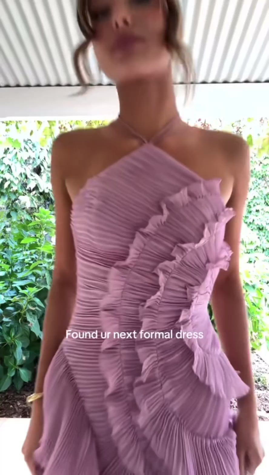 VESTIDO MORADO HALTER FLOR